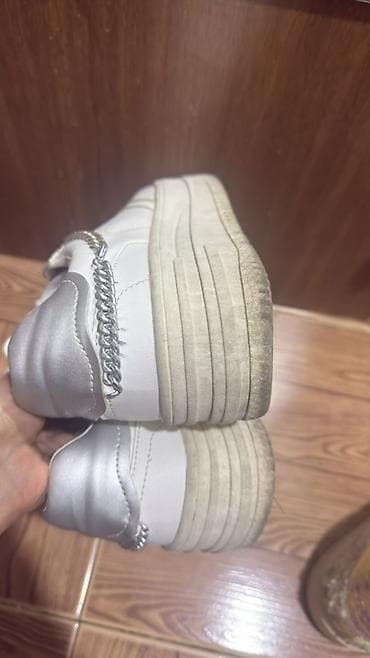 ket ayaqqabilar: Bershka — 2