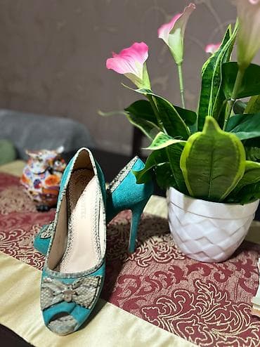 eqa shoes ecemi unvan: Tuflilər, Ölçü: 39, rəng - Yaşıl, İşlənmiş — 2