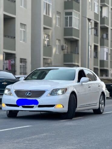 Lexus LS: 4.6 l | 2009 il Sedan