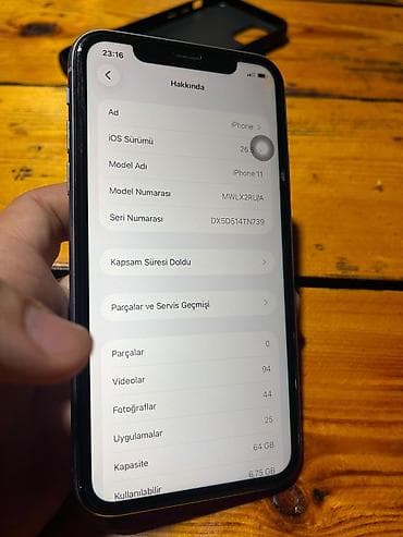 авто колонки: IPhone 11, 64 ГБ, Face ID — 1