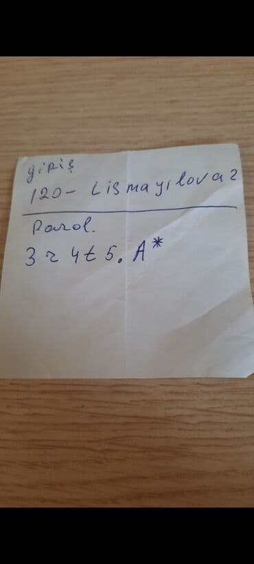 Santexnika: Şüşə və metal konstruksiyalı şprislər dəsti. Tərkib: - 5 ədəd şüşə — 2