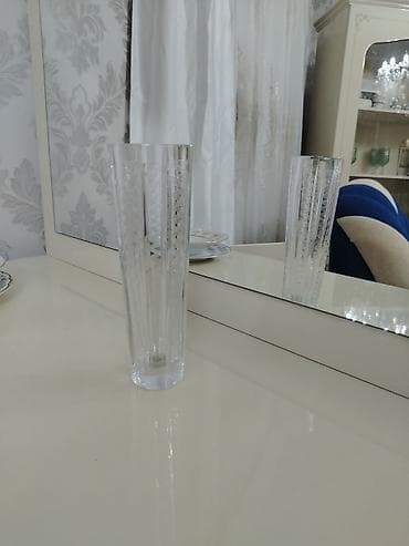 Bir vaza, Bogem şüşəsi