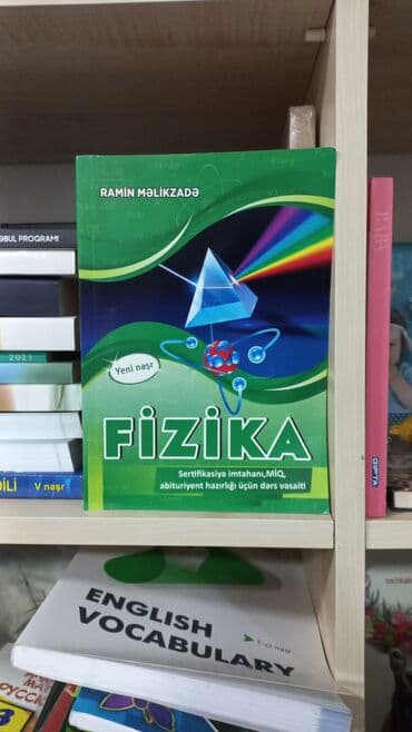 FİZİKA . SALAM ŞƏKİLDƏ GÖRDÜYÜNÜZ KİTABI ƏLDƏ ETMƏK ÜÇÜN BUYURUB