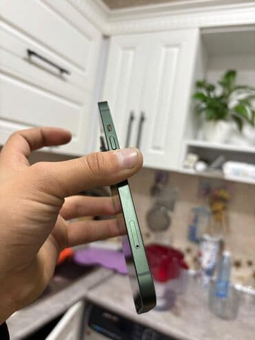 TV və video: IPhone 13, 128 GB, Yaşıl, Simsiz şarj — 6