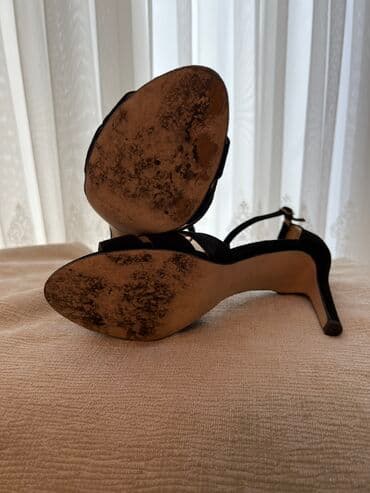 босоножки новые 36 размер: Размер: 39, цвет - Черный, Б/у — 4