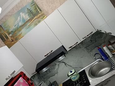 Ev üçün mebel: Hər şərait li ev kirayə verilir Mətbəx: - Ağ rəngli modul mətbəx — 3