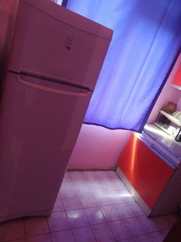 kirayə mkr: Salam Oglan otaq yoldasi axtarilir ev memar ecemide yerlesir evin her — 7