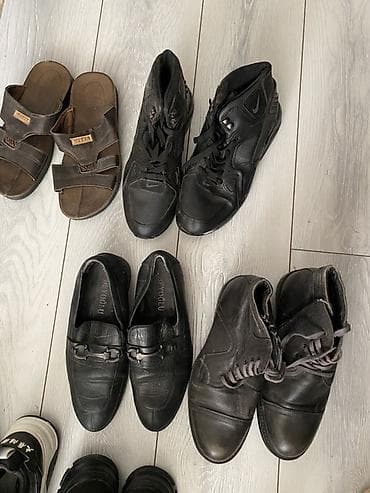 Səndəl və şəp-şüplər: Kişi ayaqqabılarından ibarət qarışıq dəst. 7 mn hamisi ela vezyetde — 3