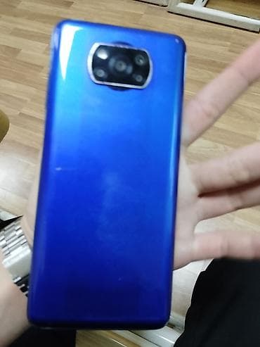 nokia asha 300: Məhsul: Smartfon Xüsusiyyətlər: - Korpus: parlaq mavi yan çərçivə — 4