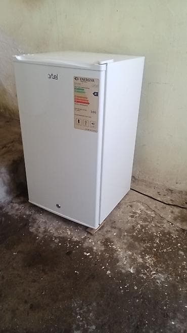 Soyuducu yaxşı soyudur işləyir az işlənib təzə kimidir. 48/85 cm