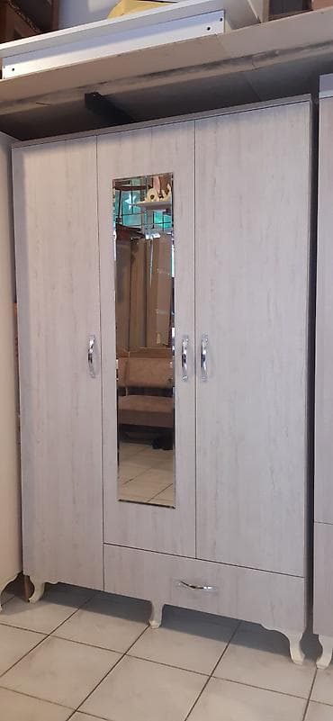 3 Qapi Dolablar Hal Hazirda Anbarda Movcuddur. Sifariwlede ne reng — 1