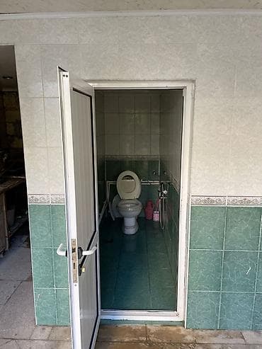 bakı tekstil fabriki: 7 otaqlı, 200 kv. m, Orta təmir — 10