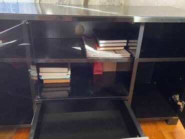 тв стенд: Прямой ТВ стенд, С полками — 5