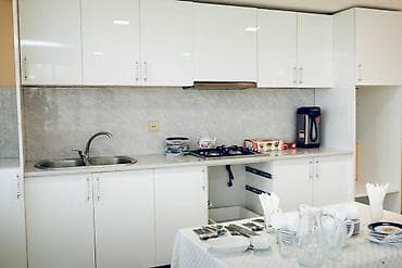 Kommersiya daşınmaz əmlakı: 120 kv. m, 3 otaqlı — 3