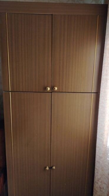 kiçik dolab: Açılan, 4 qapılı Düz dolab, Qarderob, paltar dolabı — 1