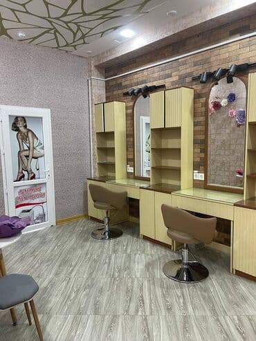 nerimanov icare obyekt: Babək prospekti yerləşən salon ümumi sahəsi 135 kv,m olan, təmirli ayi — 5