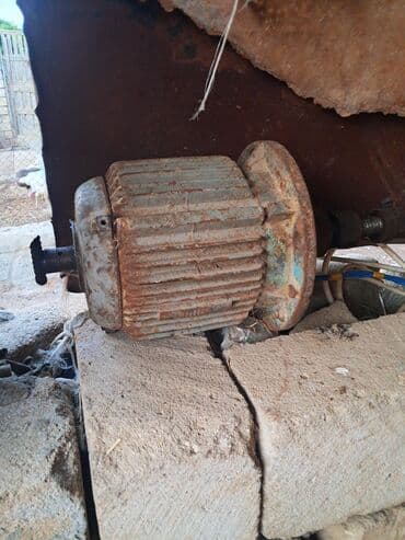 Motor 200 azn real alıcıya endirim olacaq lalafo.az -da Motor 200 azn real alıcıya endirim olacaq