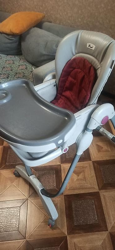 Uşaq yemək stulu – Pouch Çok keyfiyyətlidir.Heç bir gırığı