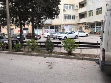 qurtuluş 93 obyekt satilir: Xətai rayonu,37 saylı polis bölməsi yaxınlığında,sahəsi 135kv olan — 25