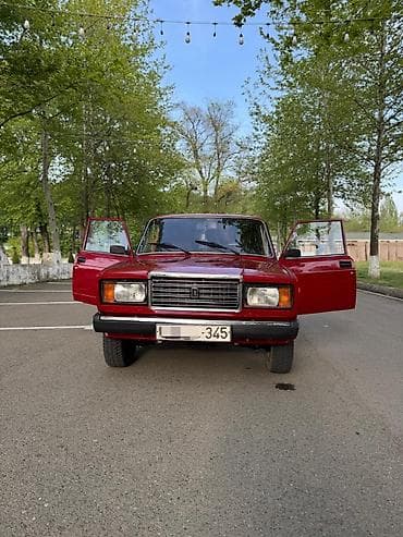 bentley flying spur 6 w12: VAZ (LADA) 2107: 0.3 l | 1996 il 79434 km Sedan — 5