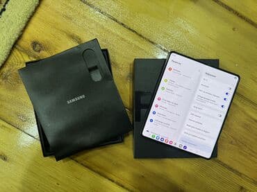 samsung ultra: Samsung Galaxy Fold 4, 256 GB, rəng - Qara, Barmaq izi, Face ID, Sensor — 1