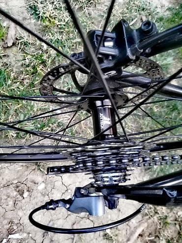 Heç bir problemi yoxdur. Tormoz yağla(jitkist). Ev şəraitində səliqəli