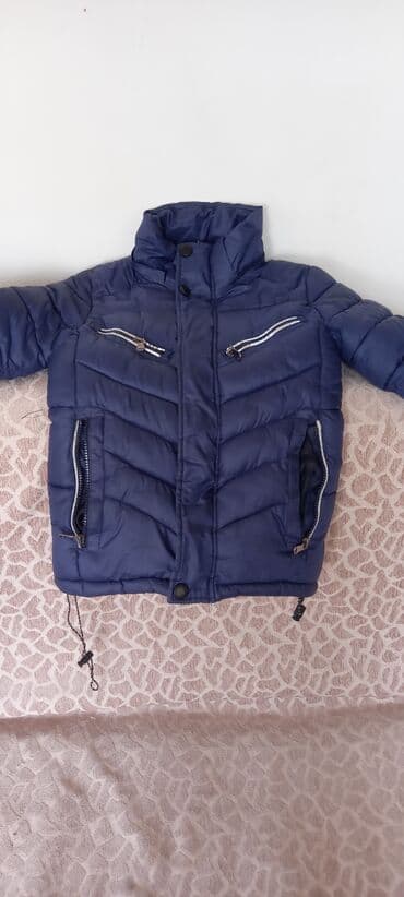 salvar ustu koftalar: Usaq kurtkasi,qalindir,10 mnta satilir — 1