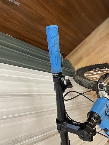 cube velo: Velosiped lano 26, tekerleri teze, gripsleri teze, tormoz trosları — 2