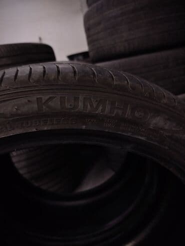 uc təkərli: Şin Kumho 245 / 40 / R 19 — 2