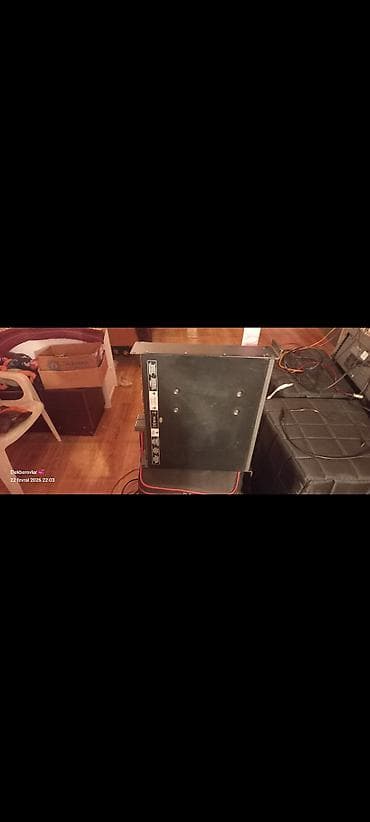 deri tiken masin: Behringer 4000 çox az istifade olub idyal vezyetdedi istiyen olsa qutu — 9