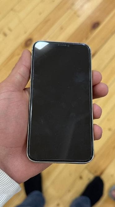hisense tv 127 cm: IPhone 15 Pro, Natural Titanium, Face ID — 2