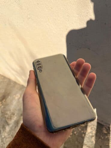 Запчасти для телефонов: Samsung Galaxy A50, 64 ГБ, цвет - Голубой — 1