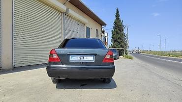 Nəqliyyat: Mercedes-Benz C 200: 2 l | 1995 il Sedan — 4