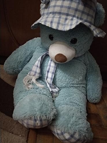 Yaxşı vəziyyətdədir, hündürlüyü 90 sm-dir. Hədiyyə verilməsi üçün çox