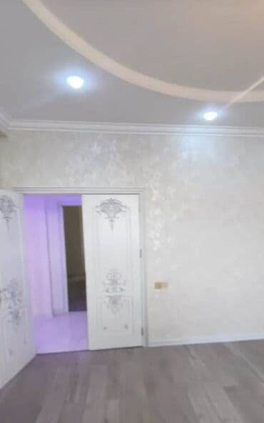 xırdalan evlər 15000: 3 otaqlı, Yeni tikili, m. Neftçilər, 111 kv. m — 2