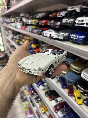 BMW die-cast model avtomobilləri – kolleksiya üçün detallı — 9