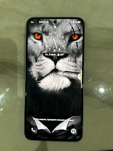 teıefon: Smartfon – tam ekranlı dizayn, mərkəzi “punch‑hole” ön kamera kəsiyi - — 1