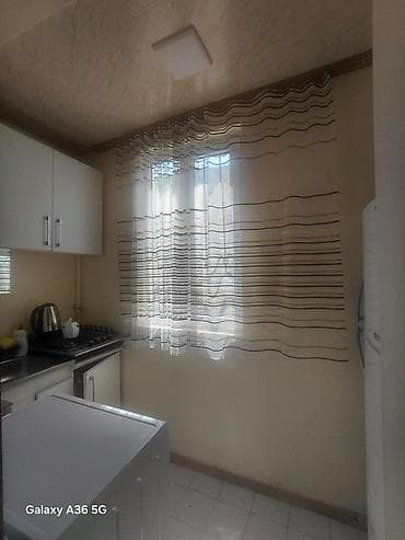 ehmedli kiraye evler: 2 otaqlı ev kıraye verilir oz evımdı.suyu ısıgı qazı daımıdır.ınternet — 6