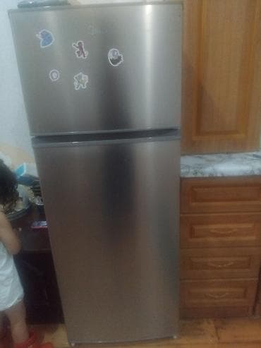 printer satilir: 2 qapılı Midea Soyuducu Satılır, rəng - Gümüşü, Təkərli — 1