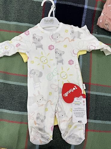 geyilmis paltar aliram: Uşaq dəsti, Qız üçün, 0 - 3 ay, Bebetto — 1