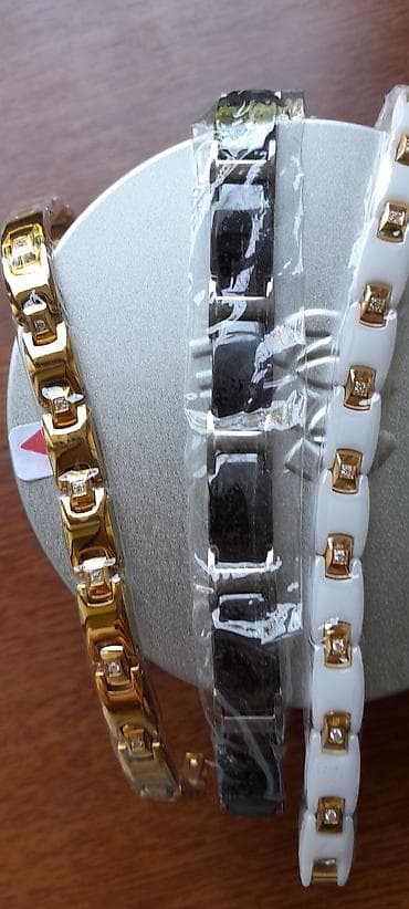 Keramika və metal kombinasiyalı dəbli bilərziklər seti - Model lalafo.az -da Keramika və metal kombinasiyalı dəbli bilərziklər seti - Model