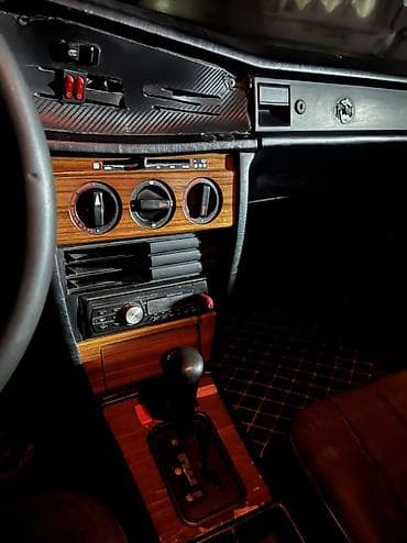 mapet satilir: Mercedes 190 2 mator avtomat karobka 1992 ci il.Barterdə var.Maşının — 8