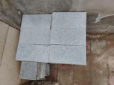 Boz qranit plitələr - Material: təbii qranit - Rəng/tekstura: açıq