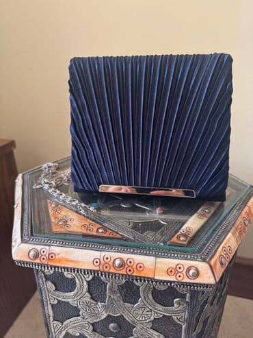 Вечерняя сумочка, новая