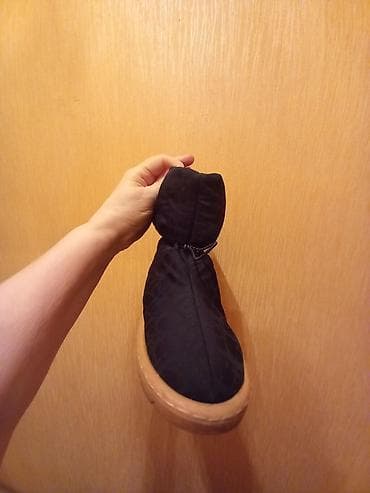 Кроссовки и спортивная обувь: Qışlıq ayaqqabı (çarmaqlı bot) Dior firmasi 37-38 razmer - Rəng: qara — 5