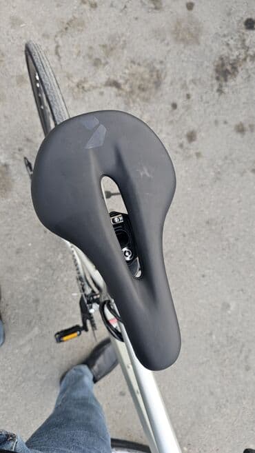 велосипеды trinx бишкек: Şosse/Gravel tipli velosiped - Çərçivə: yüngül alüminium, mat gümüş — 4