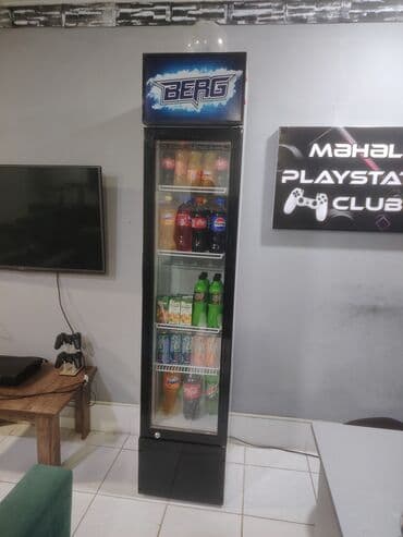 PS3 (Sony PlayStation 3): PlayStation oyun zalı – tam avadanlıqla - Bir neçə oyun guşəsi: hər — 2