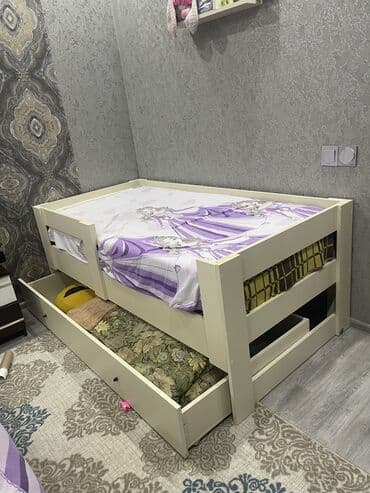 корейские матрасы в бишкеке: Для девочки и мальчика, Б/у, Кровать, С матрасом, С выдвижными ящиками, ДСП — 5