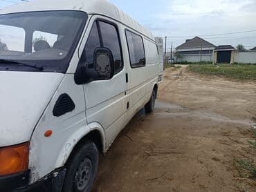 Yük maşınları üçün qoşqular: Ford TRANSİT, 1999 il, motor 2.4 l, Furqon, İşlənmiş — 2