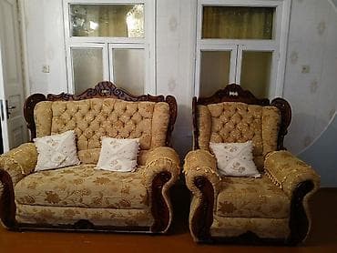 masaüstü ofis seti: Klassik üslubda qonaq otağı dəsti - Tərkibi: 1 böyük divan (təxminən — 1